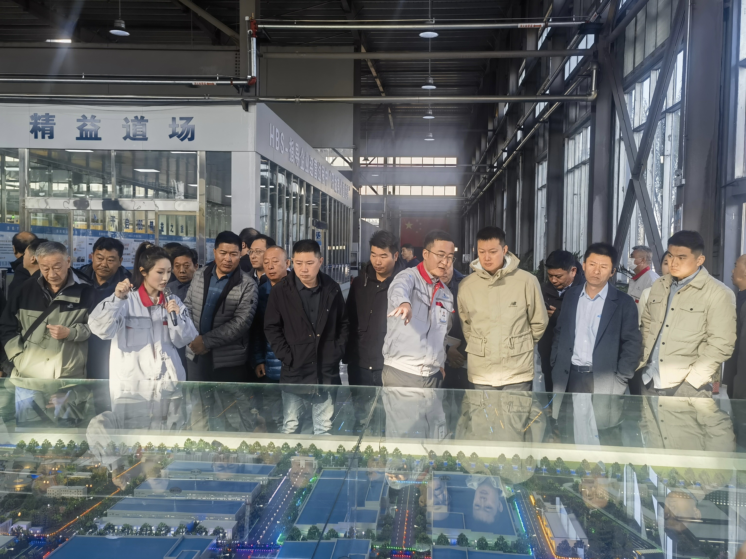 山東鑄造協(xié)會組織相關(guān)企業(yè)蒞臨我司參觀調(diào)研，共促行業(yè)繁榮發(fā)展